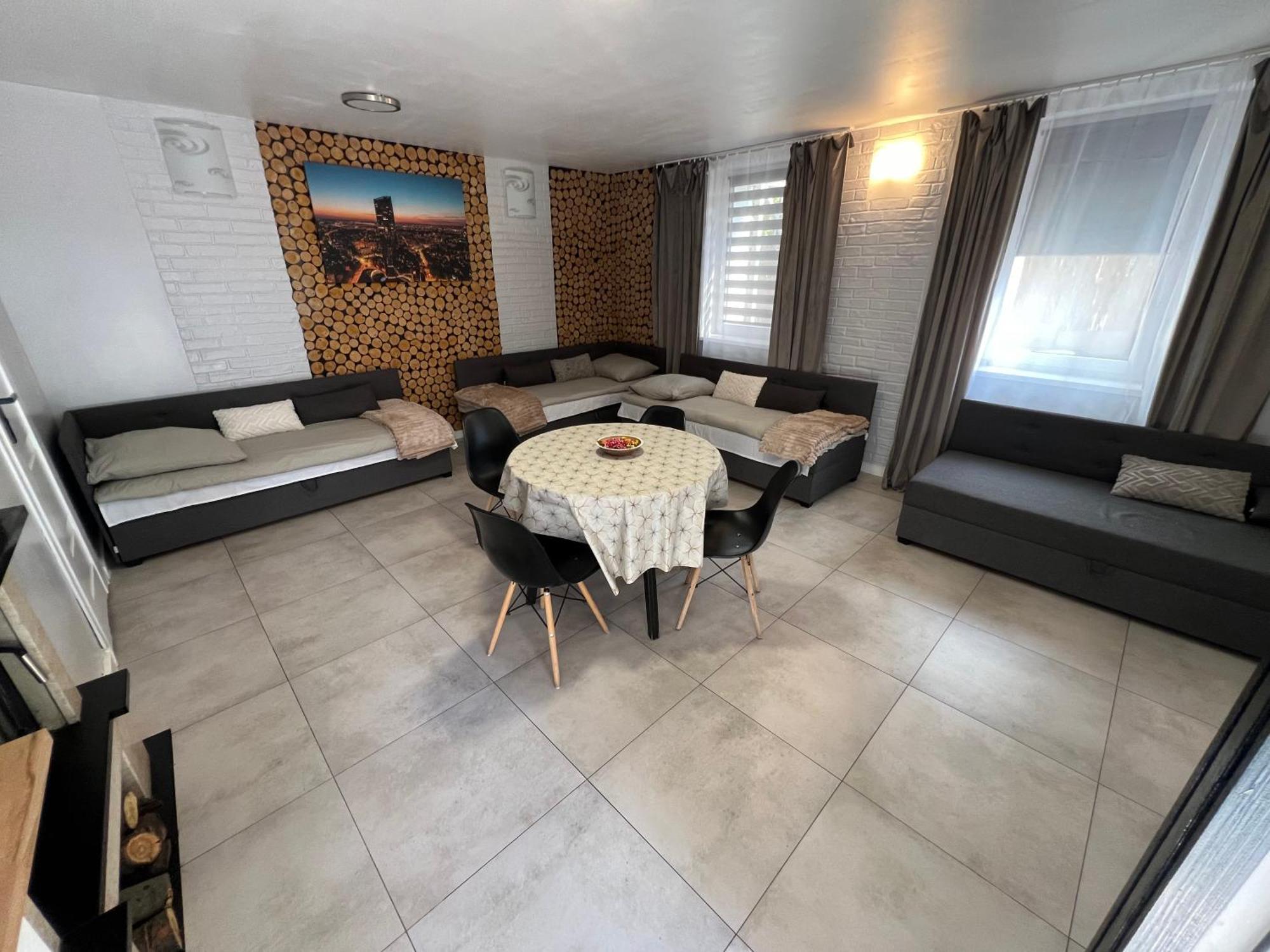 Aparthotel Przytulny Zakatek Zerniki Wroclawskie Exteriér fotografie